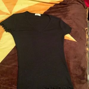 It’s brand new haven’t used it but it doesn’t has the tag anymore.